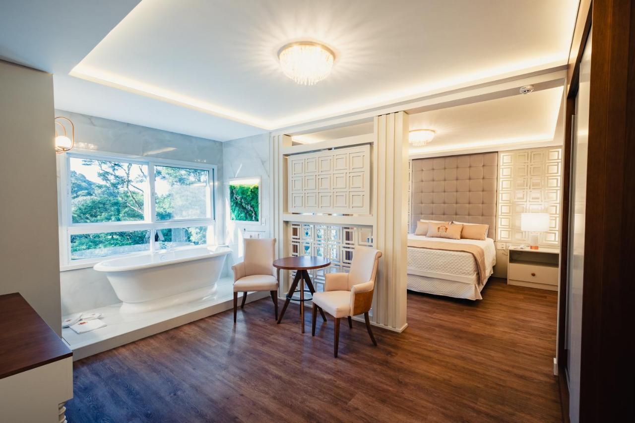 Hotel E Restaurante Giratorio Rf Vision - A Melhor Vista 360 De גראמדו מראה חיצוני תמונה